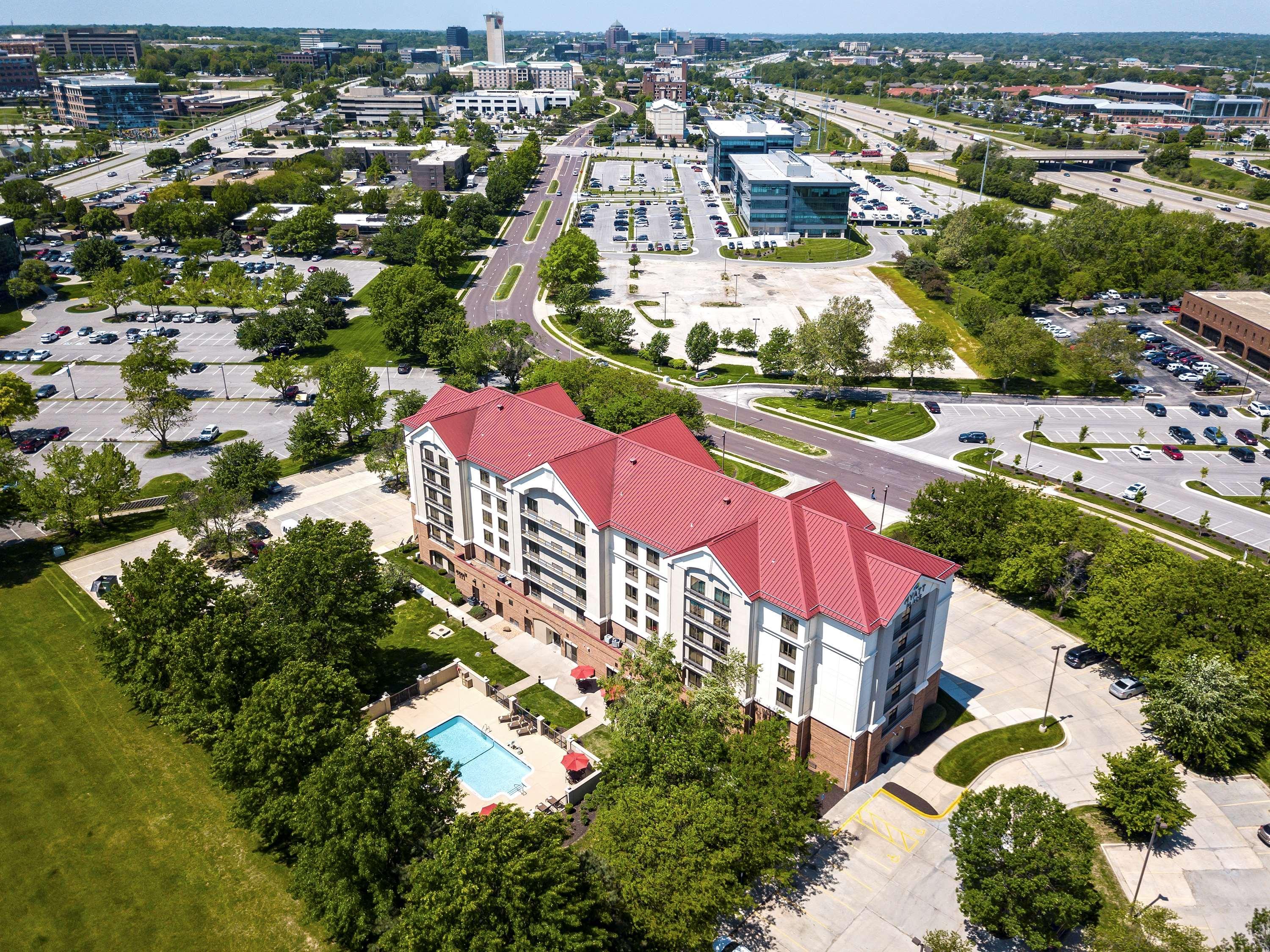 Hyatt Place Kansas City/Overland Park/Convention Center Екстериор снимка