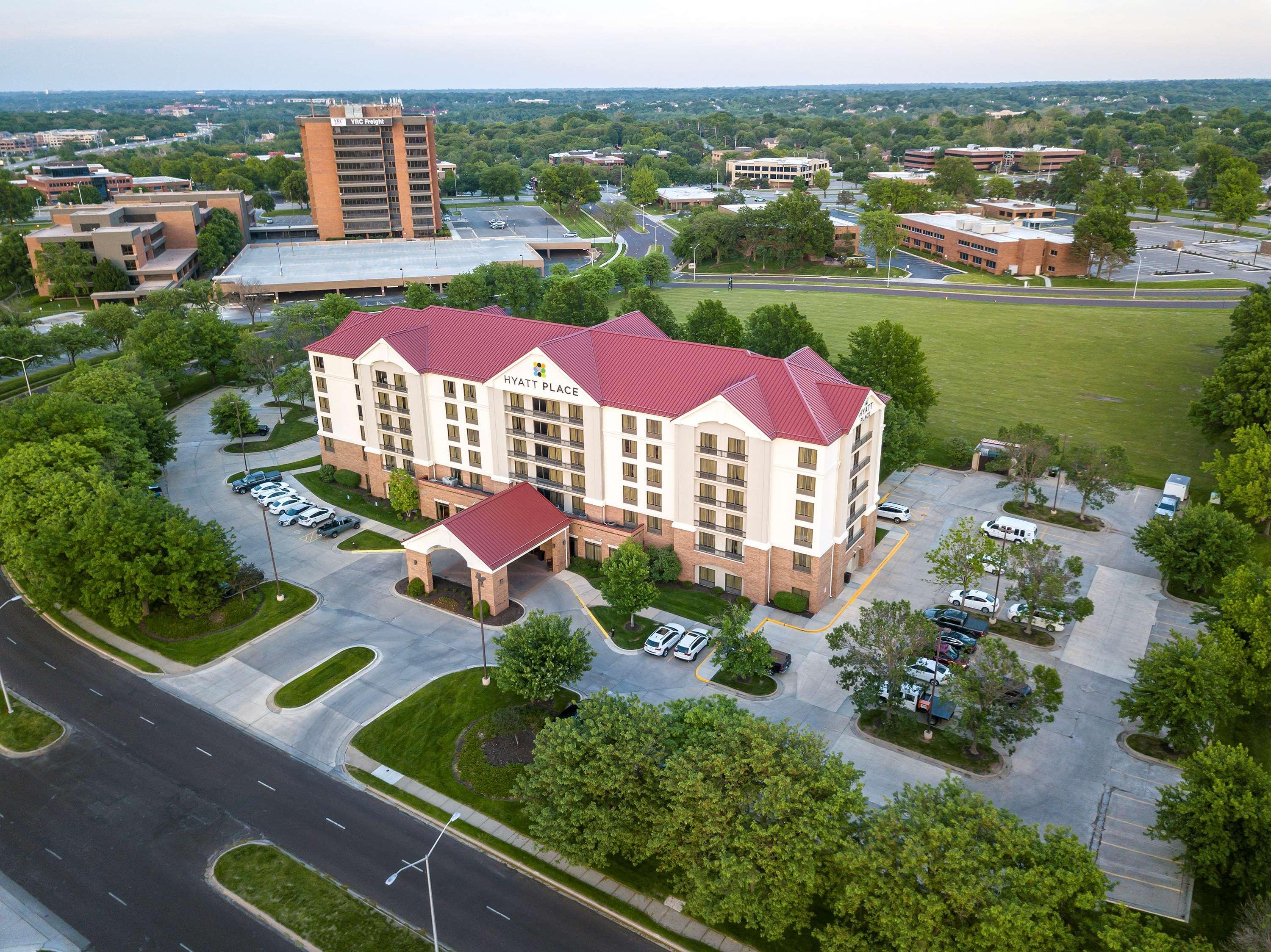 Hyatt Place Kansas City/Overland Park/Convention Center Екстериор снимка