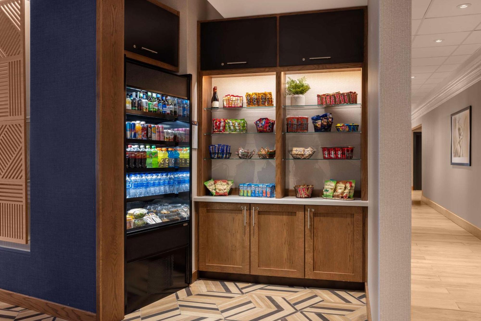 Hyatt Place Kansas City/Overland Park/Convention Center Екстериор снимка